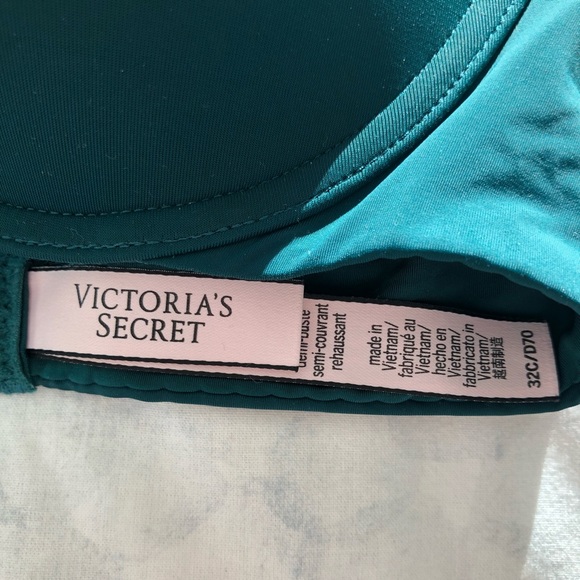 Victoria’s Secret & PINK Bra Set - Picture 8 of 9